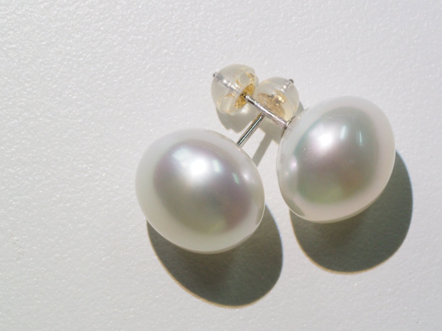 Australian South Sea Pearl Stud Earrings 14-15mm | Tayam Jewellery
