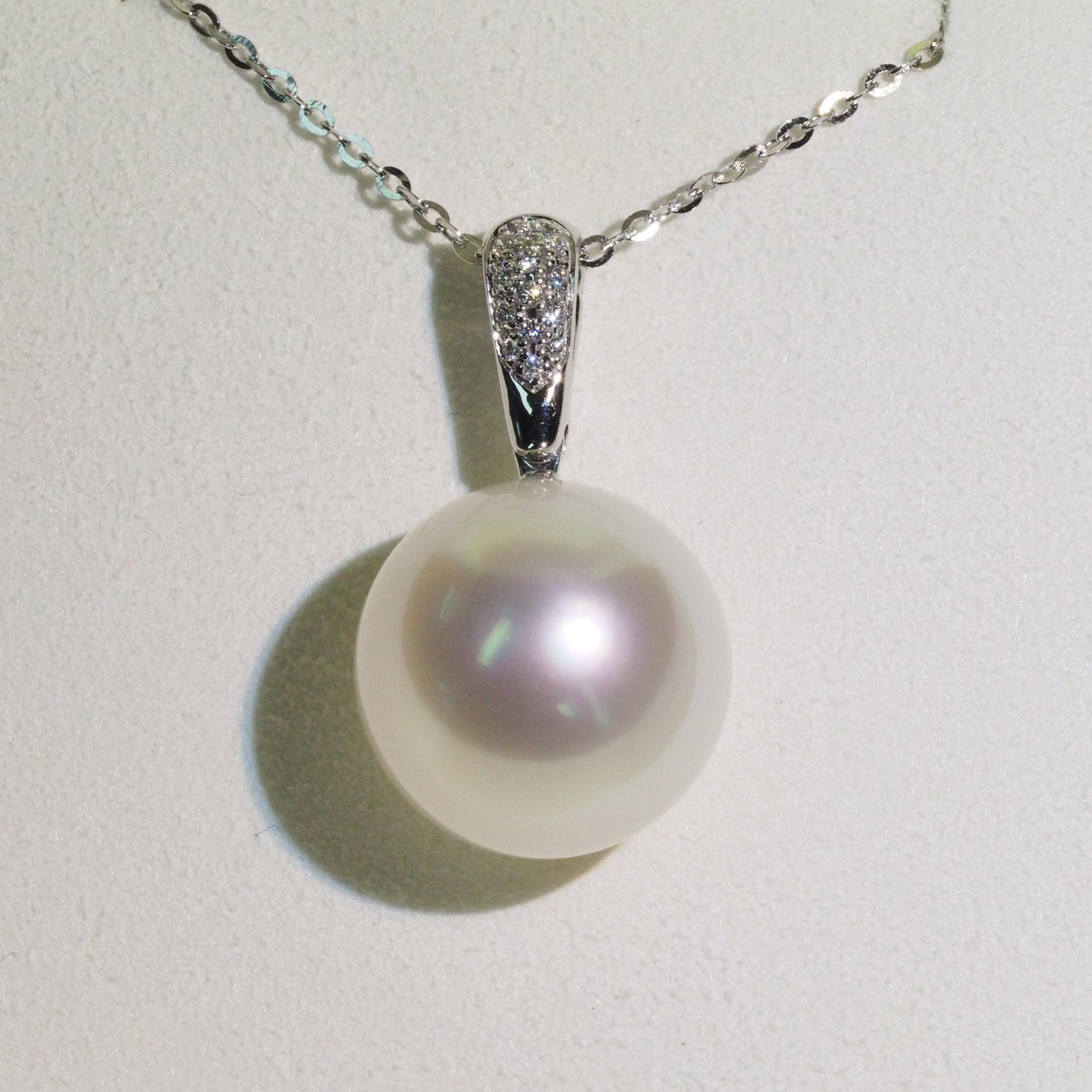 18K White Gold South Sea Pearl Pendant – Elegant 15mm | Tayam Jewellery