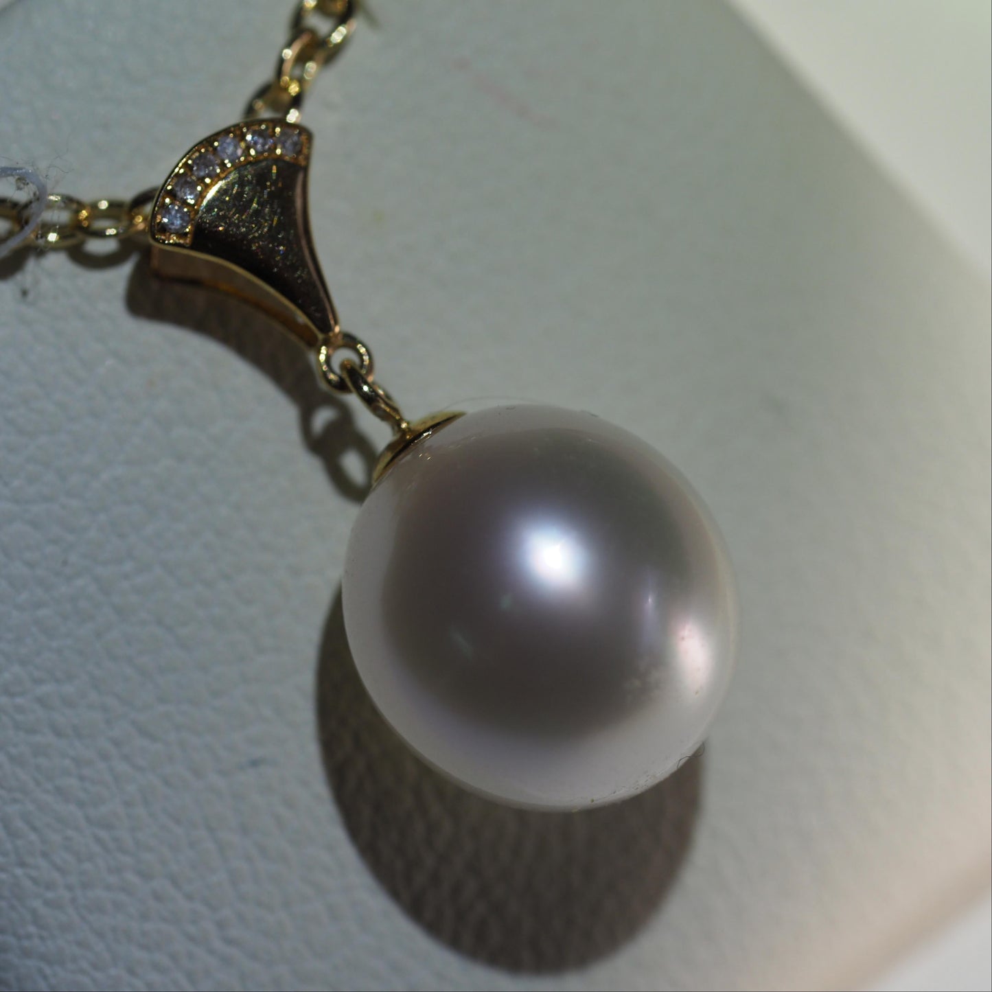 Silver pink South Sea Pearl oval pendant with diamond accents — Tayam Jewellery Sydney