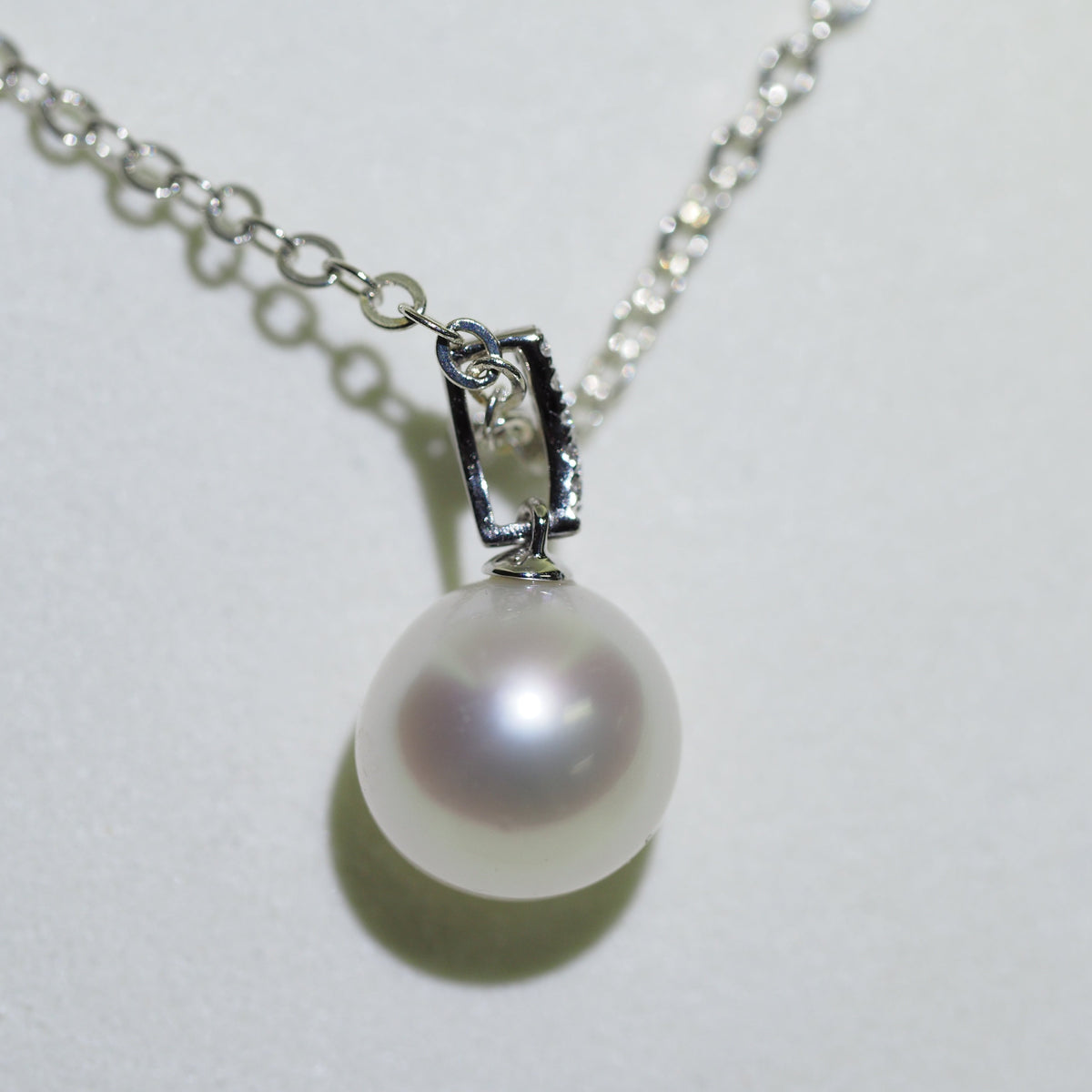 South Sea pearl pendant side view — AAA lustre 9K white gold | Tayam Sydney CBD