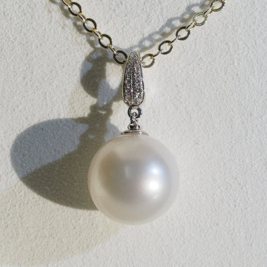 Large South Sea pearl pendant close-up — silver-white overtones AAA lustre 18K white gold | Tayam Jewellery Sydney