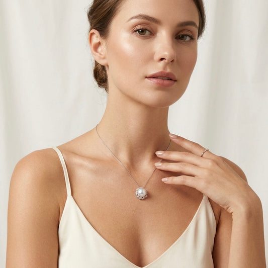 12-13mm South Sea Pearl Pendant with Diamond Halo in 18K Gold | Sydney CBD | Tayam Jewellery