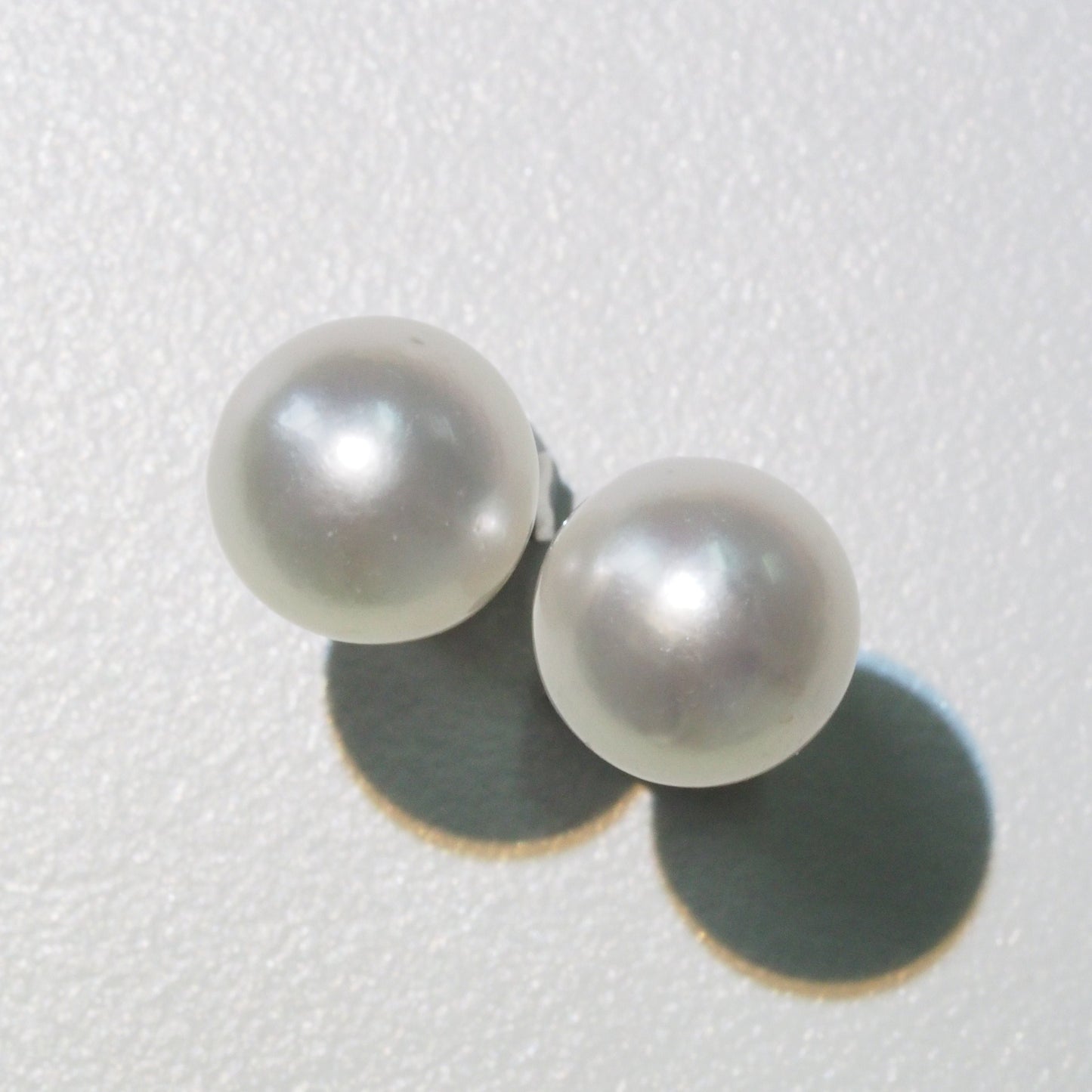 Australian South Sea Pearl Stud Earrings (8-9mm) | Tayam Jewellery