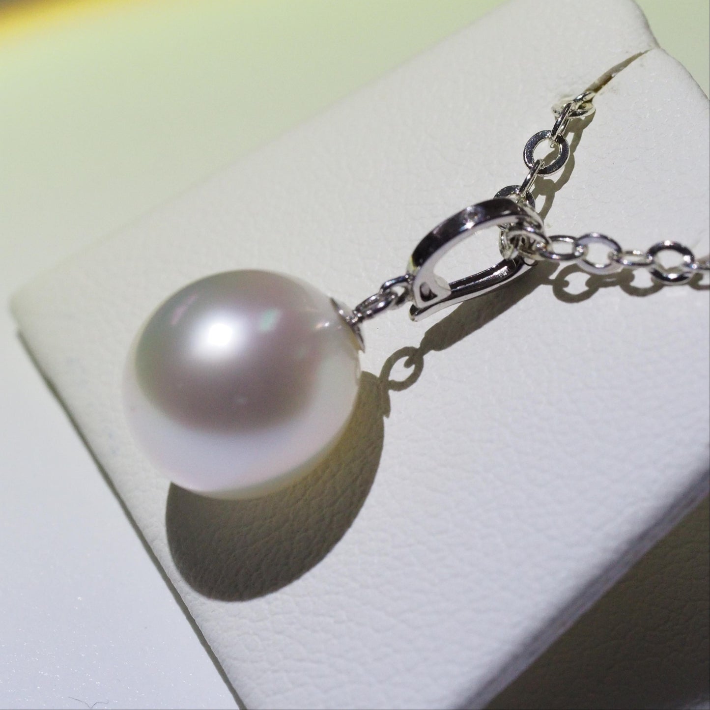 Silver pink South Sea Pearl oval pendant with universal bail — Tayam Jewellery Sydney