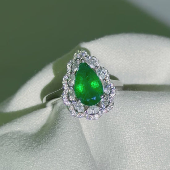 tayam-guild-certified-2ct-zambian-emerald-pear-ring-close-up