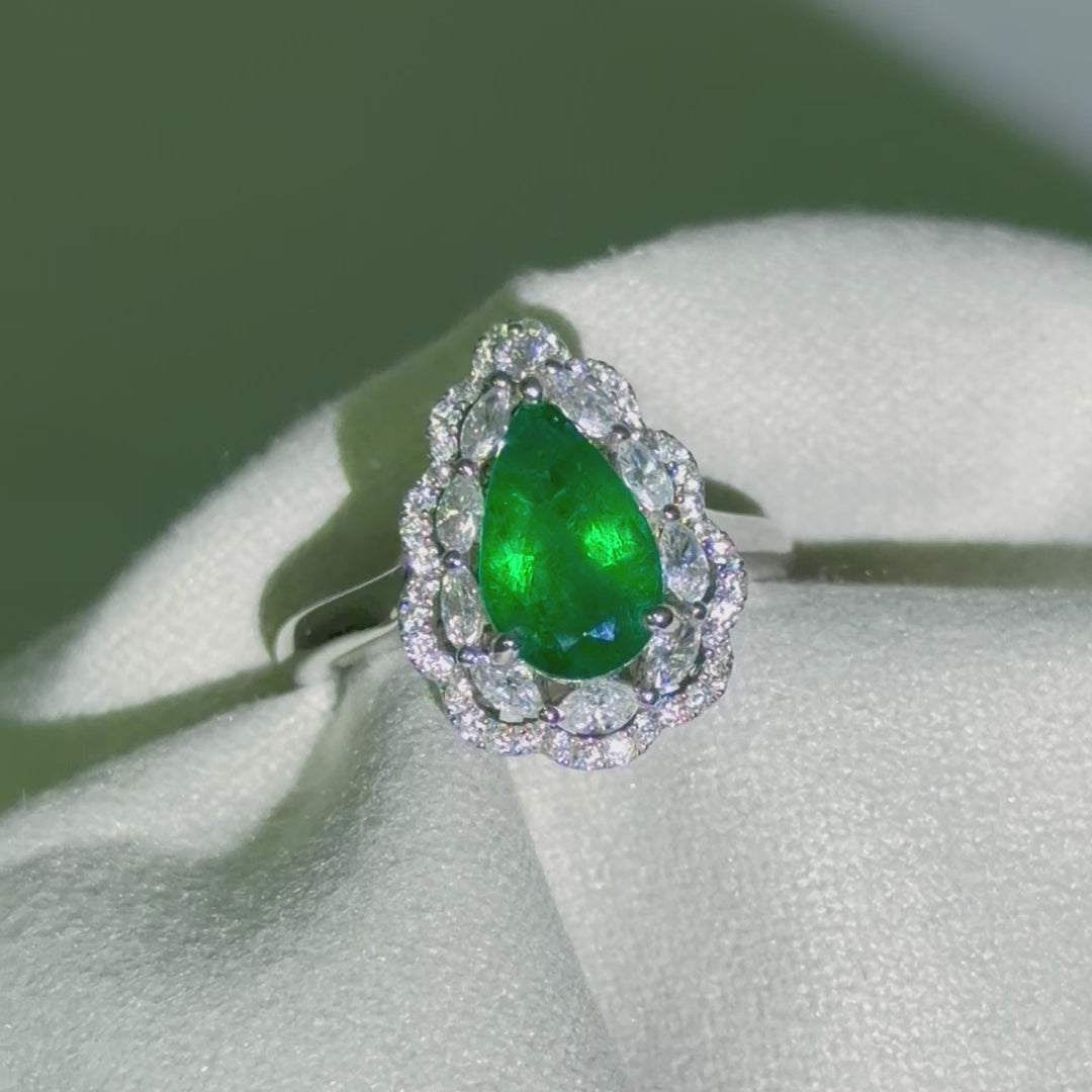 tayam-guild-certified-2ct-zambian-emerald-pear-ring-close-up