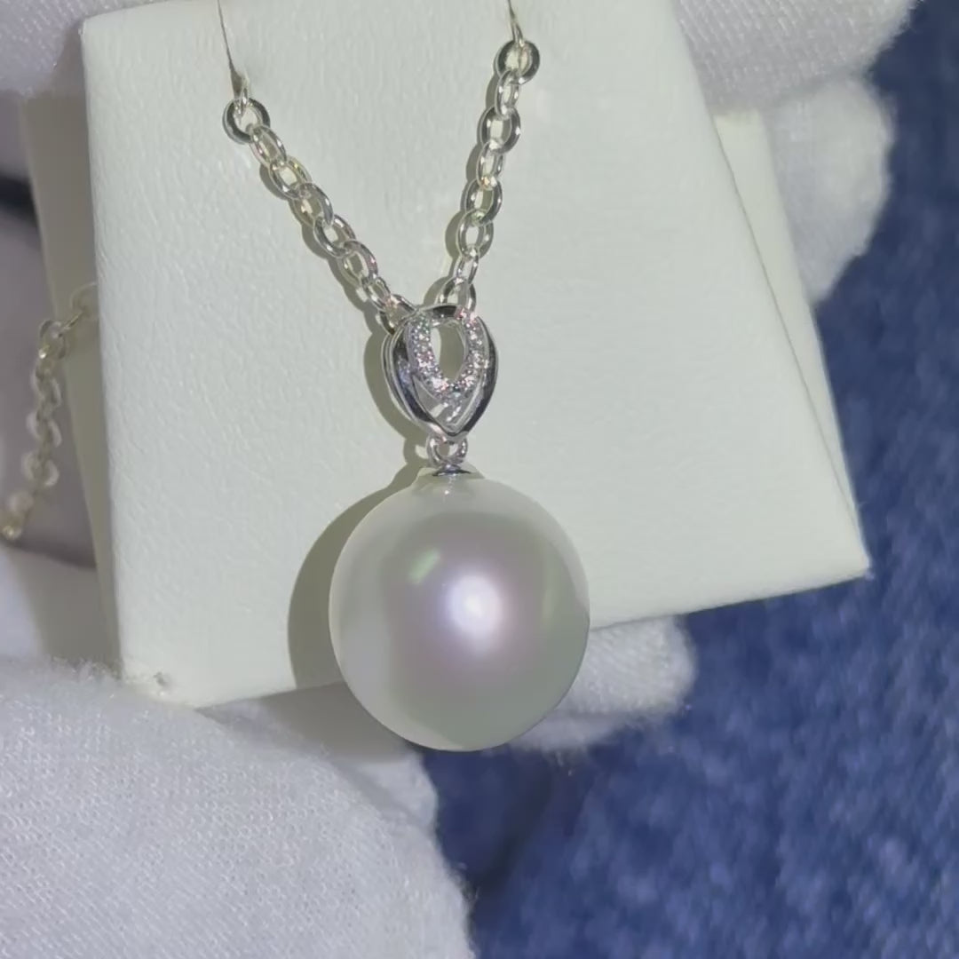 11.5-12mm round South Sea pearl pendant video with natural diamonds — 18K white gold | Tayam Sydney CBD