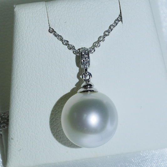 10mm round Australian South Sea pearl pendant with natural diamonds — 18K white gold | Tayam Sydney CBD