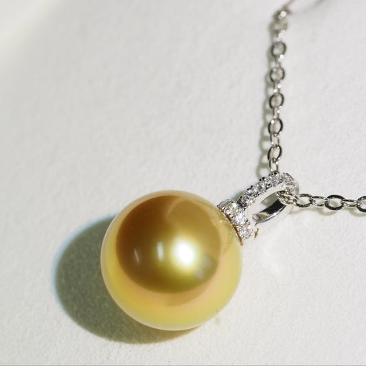 Golden South Sea pearl pendant close-up — rich golden hue AAA lustre 9K white gold | Tayam Jewellery Sydney