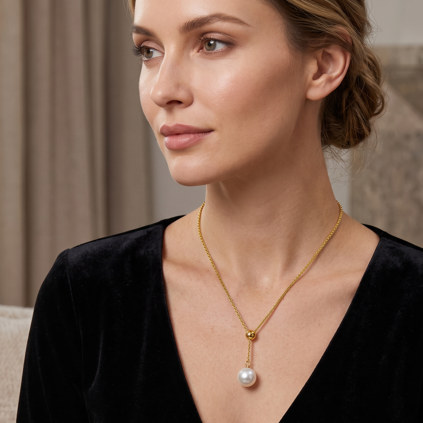 Round South Sea pearl pendant on chain — 18K yellow gold Sydney CBD | Tayam Jewellery