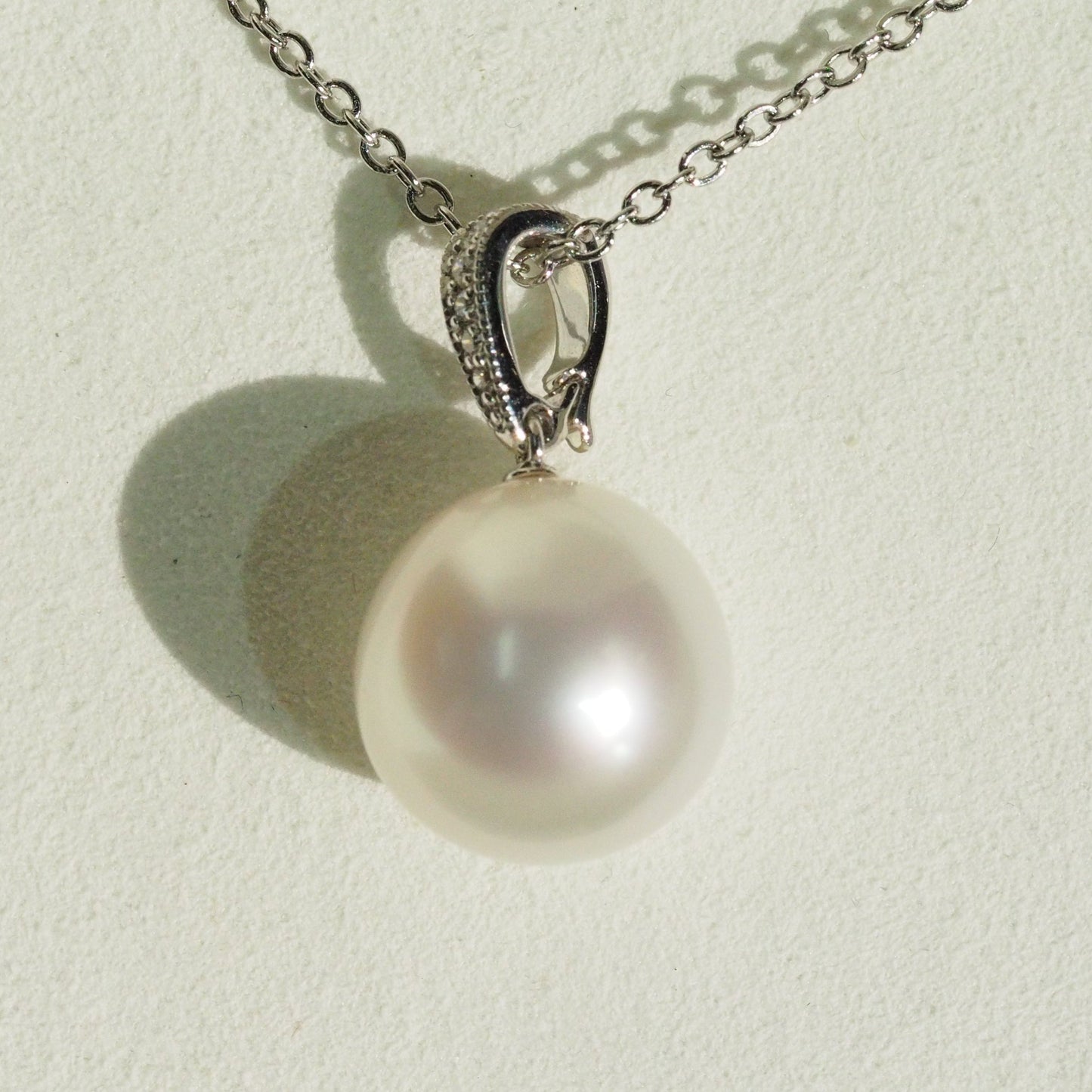 South Sea pearl pendant side view — round classic design 18K white gold | Tayam Sydney CBD