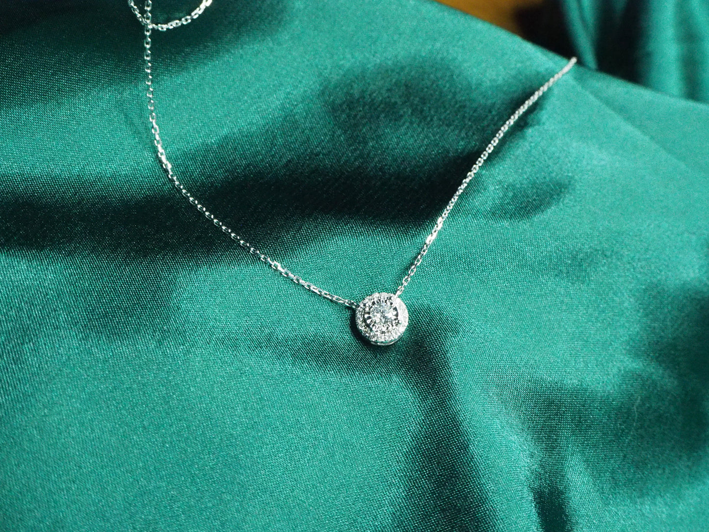 18K WG diamond necklace | Tayam Jewellery