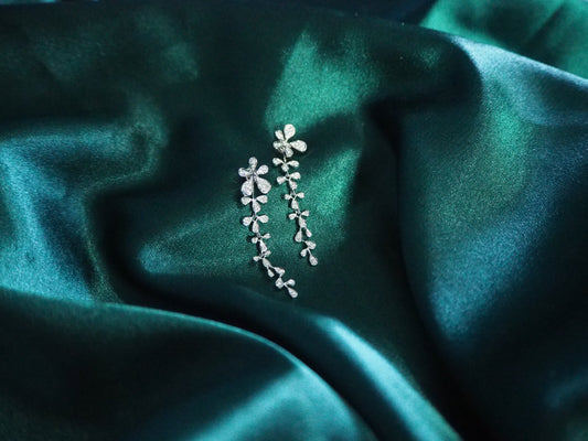 18K WG Diamond earring | Tayam Jewellery